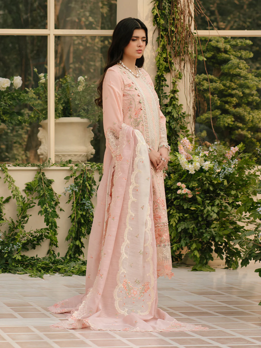 101 - A | 3 PC Luxury Lawn - Image 3