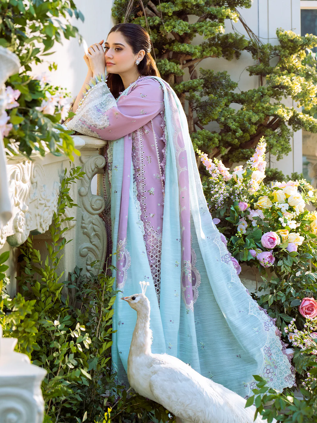 101 - B | 3 PC Luxury Lawn - Image 3