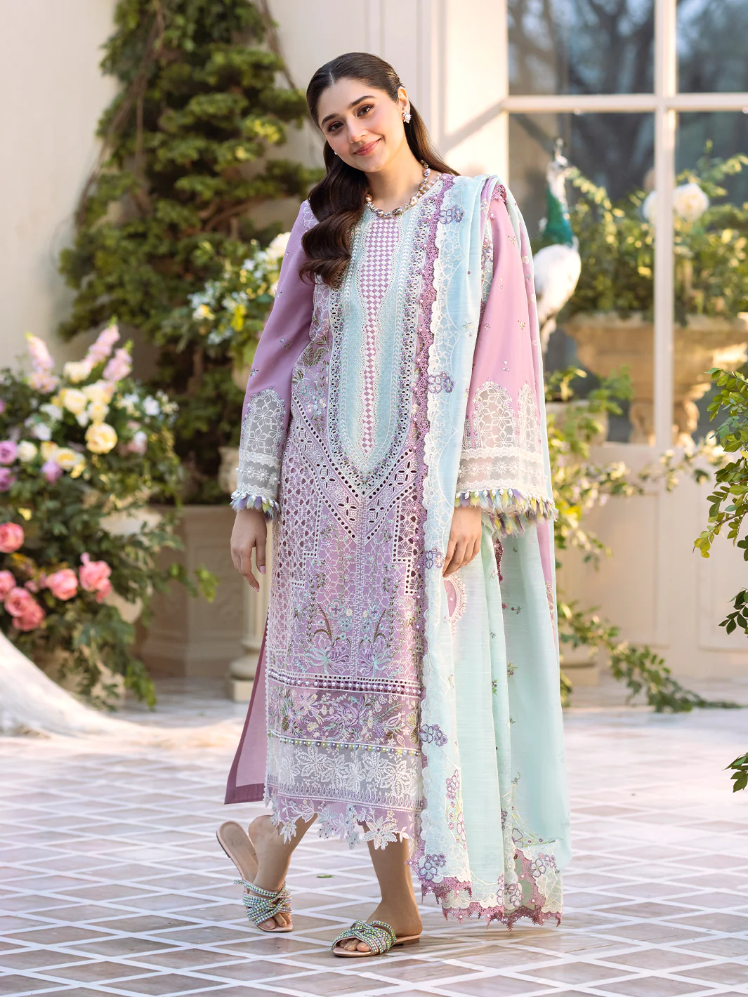 101 - B | 3 PC Luxury Lawn - Image 8