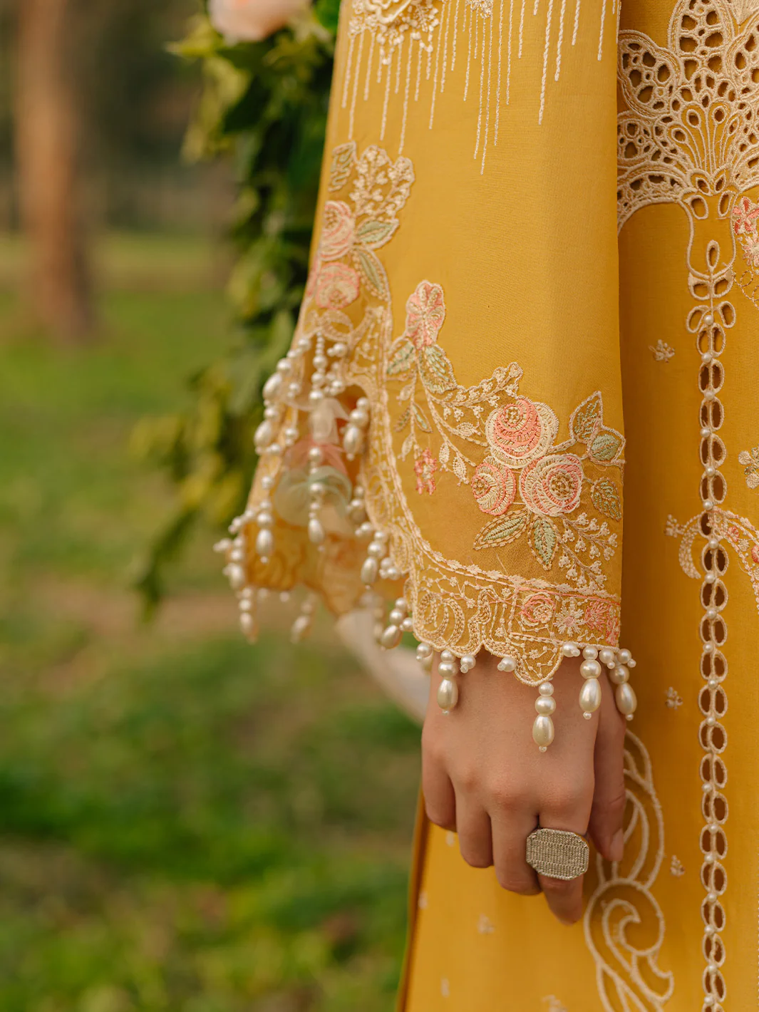 104 - A | 3 PC Luxury Lawn - Image 5