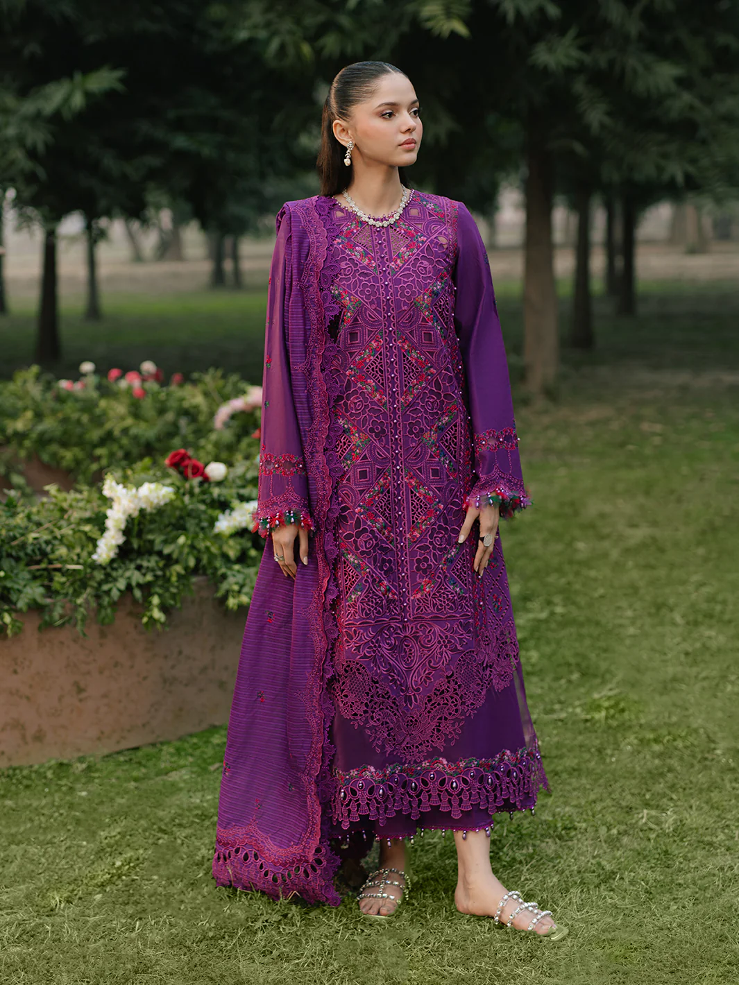 105 - B | 3 PC Luxury Lawn - Image 5