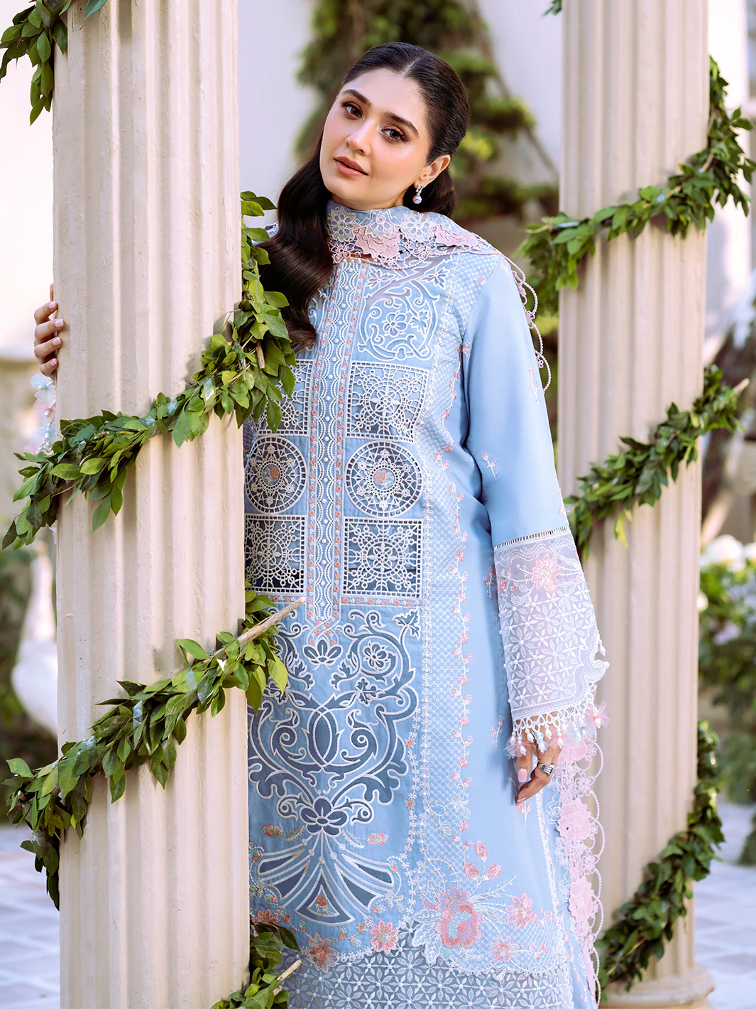107 - A | 3 PC Luxury Lawn - Image 9