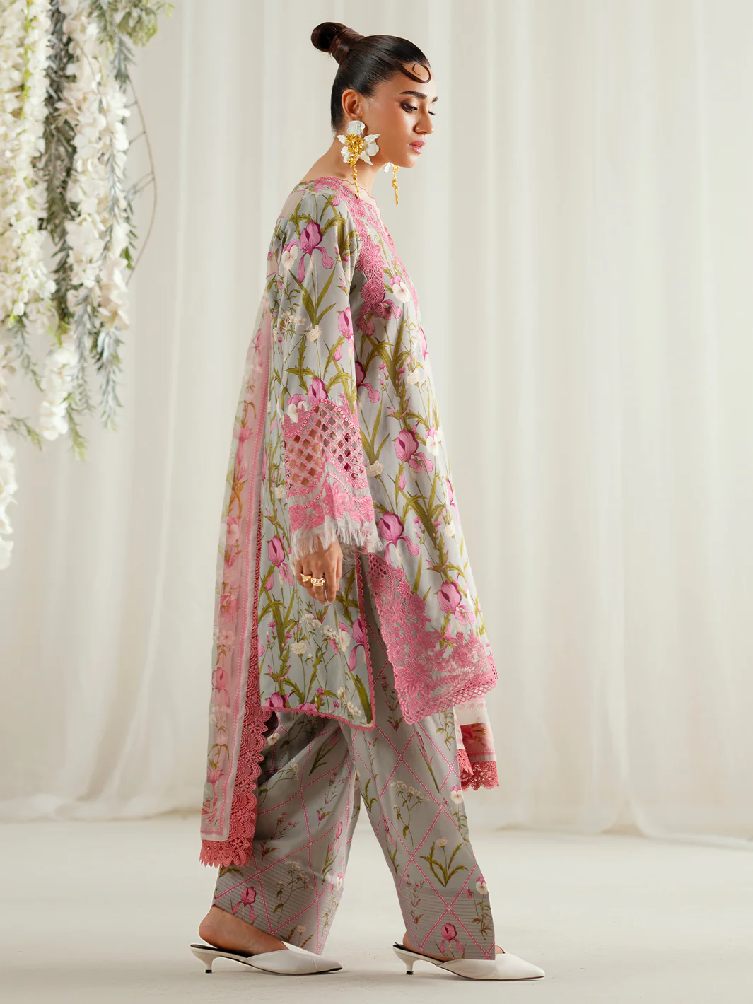 1103-B | Stitched - Image 4
