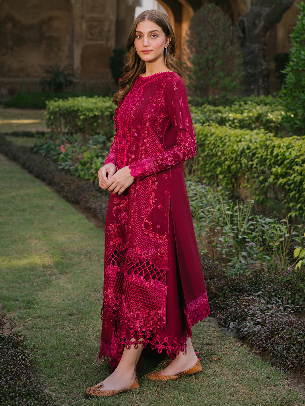 151 A | 3 PC Karandi - Image 3