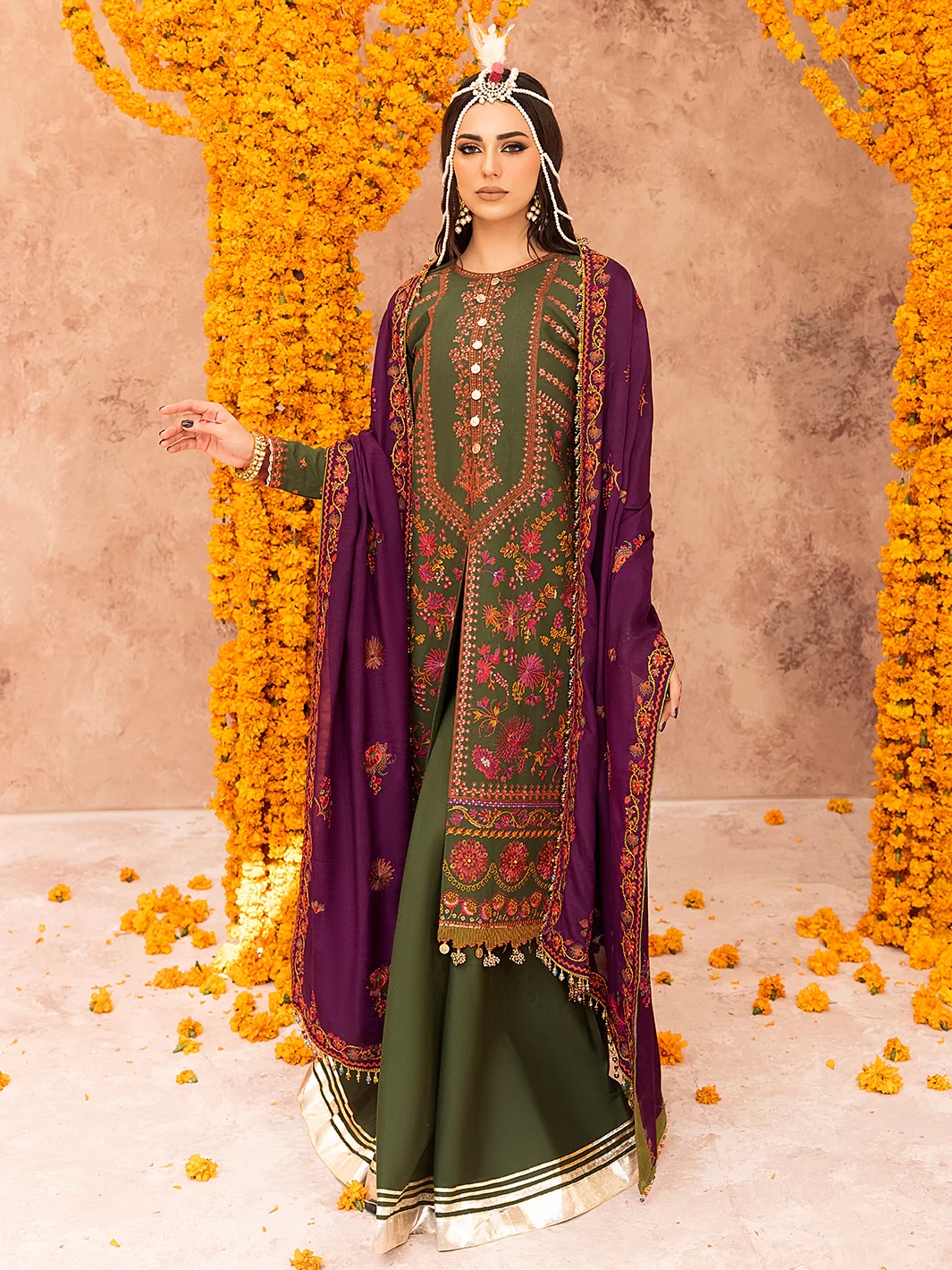 1513 - A | 3 PC Luxury Unstitched - Image 4