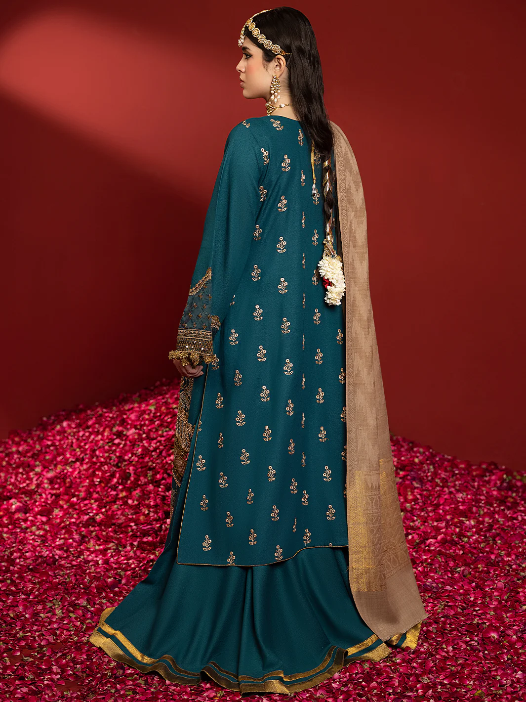 1515 - B | 3 PC Luxury Unstitched - Image 3