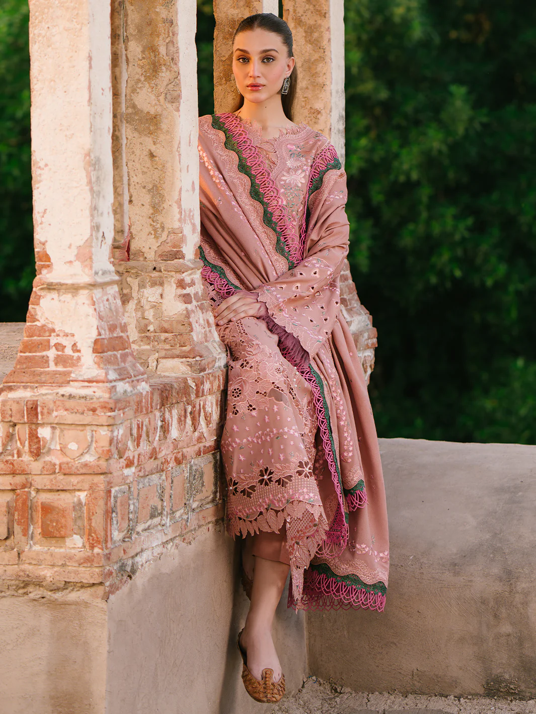 152 A | 3 PC Karandi - Image 5