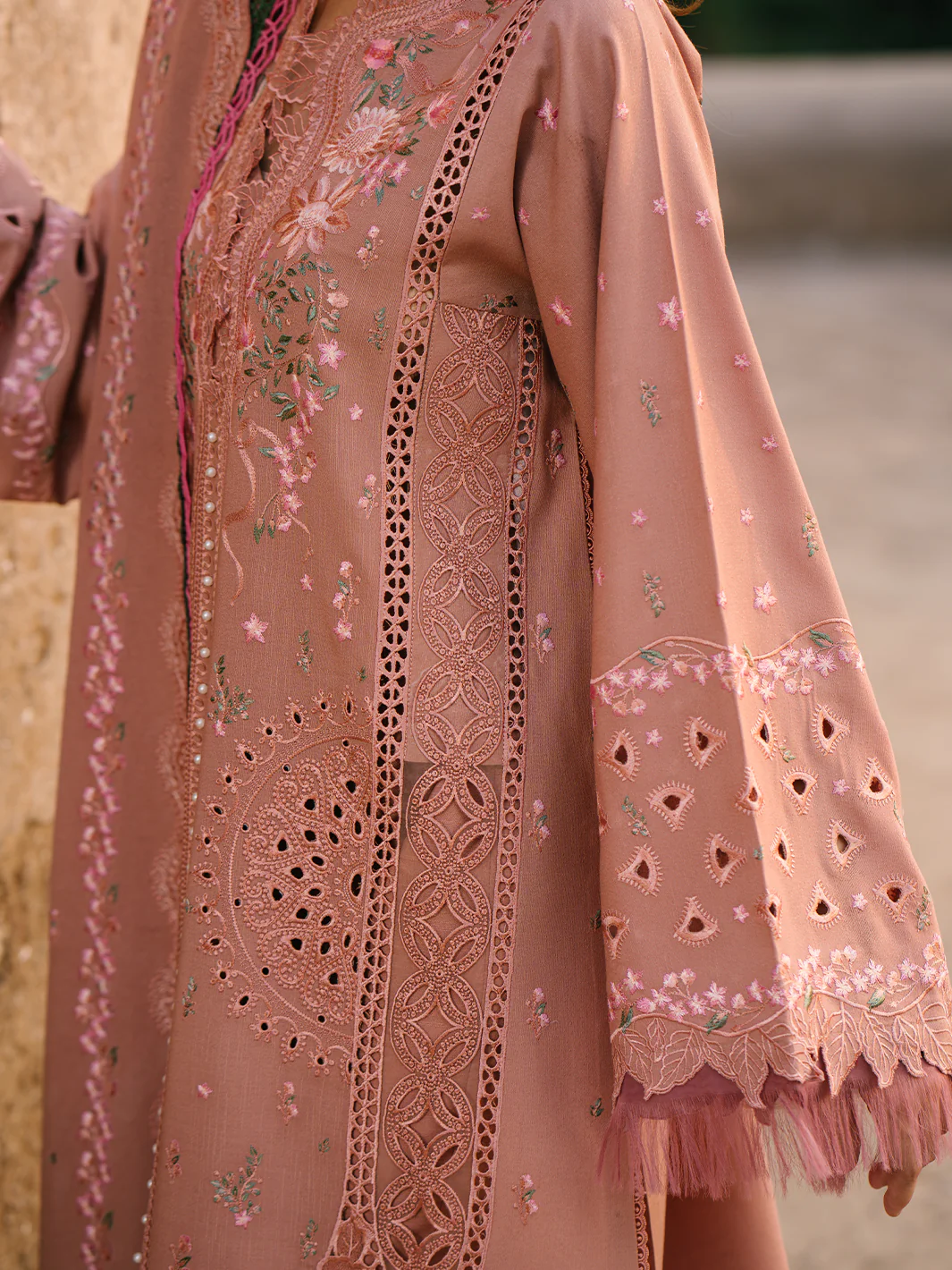 152 A | 3 PC Karandi - Image 6