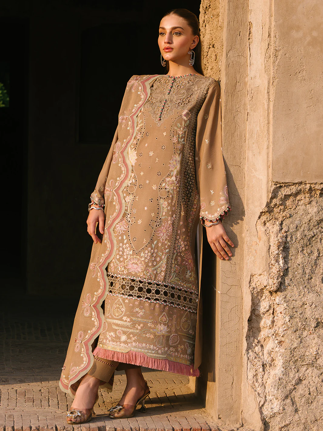 154 A | 3 PC Karandi - Image 8