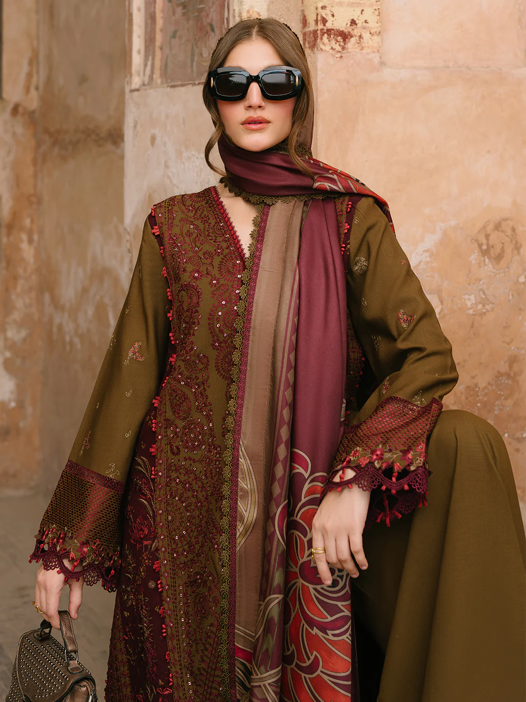 156 A | 3 PC Karandi - Image 5
