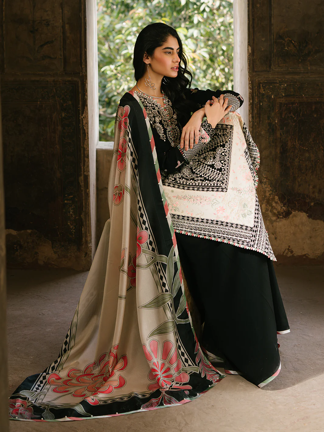 156 B | 3 PC Karandi - Image 5