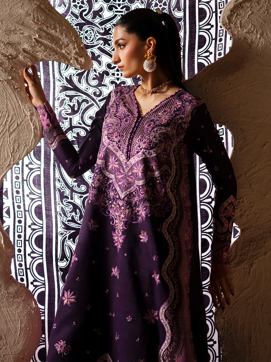 163 - B | 3 PC Kotrai Stitched - Image 4