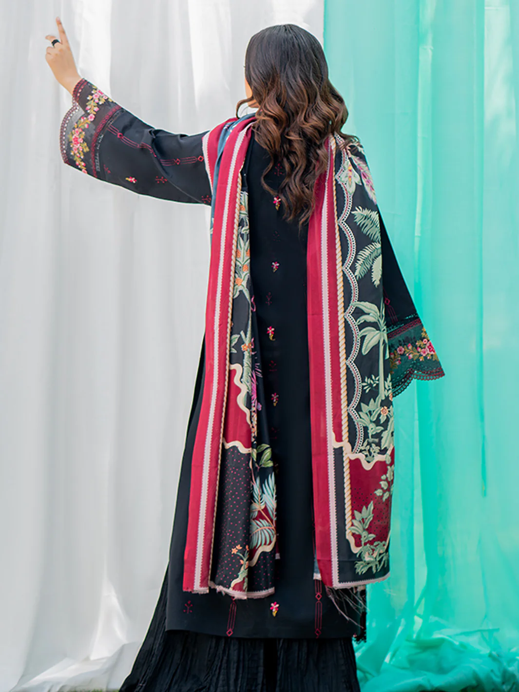 1801-B | 3 Piece Unstitched - Image 4