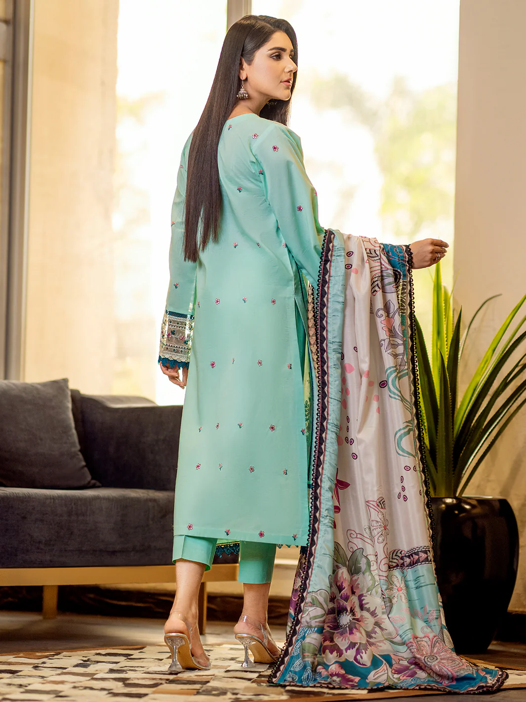 1811 - A | Three Piece Unstitch - Image 3