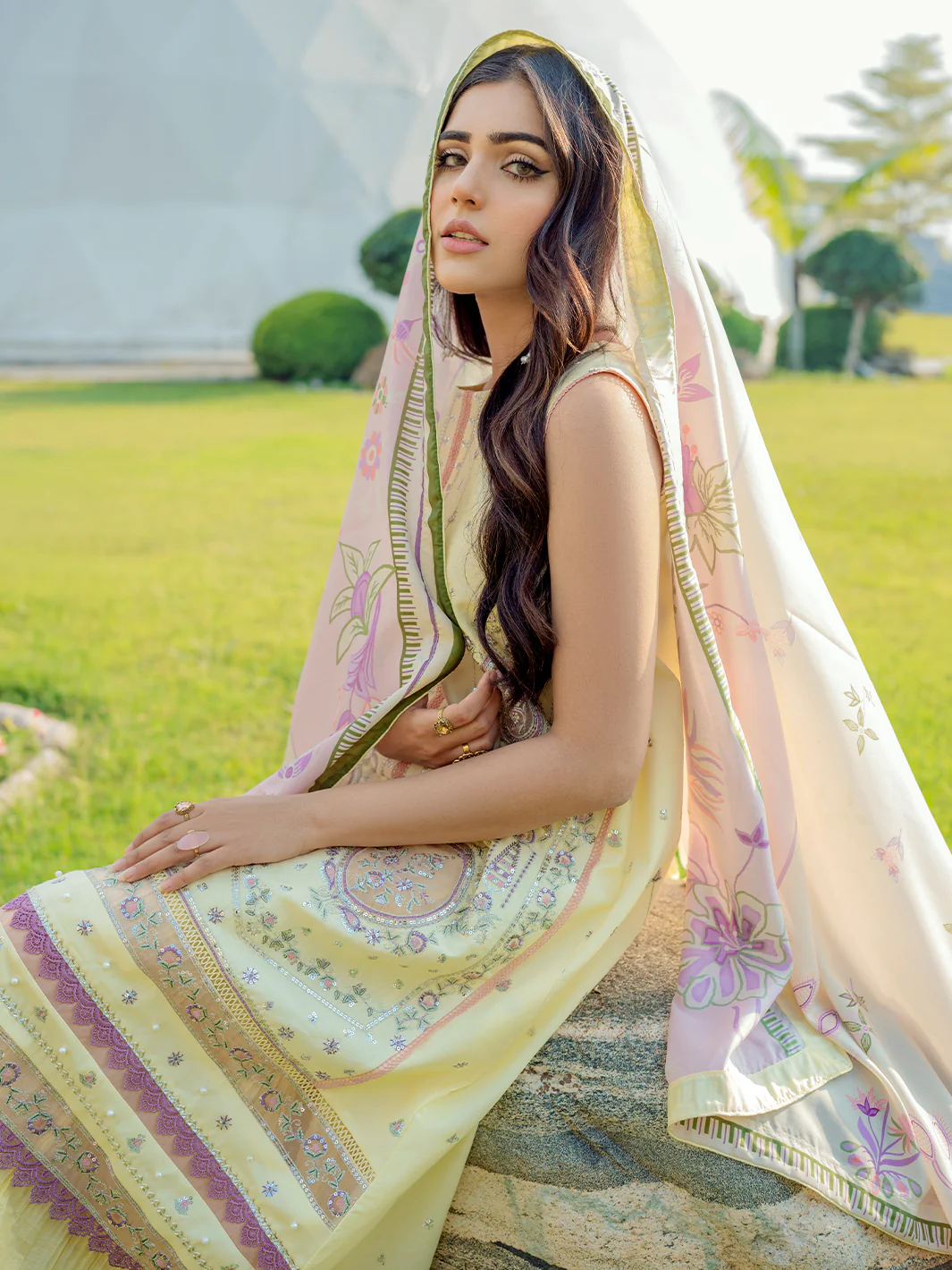 1812 - B | Three Piece Unstitch - Image 2