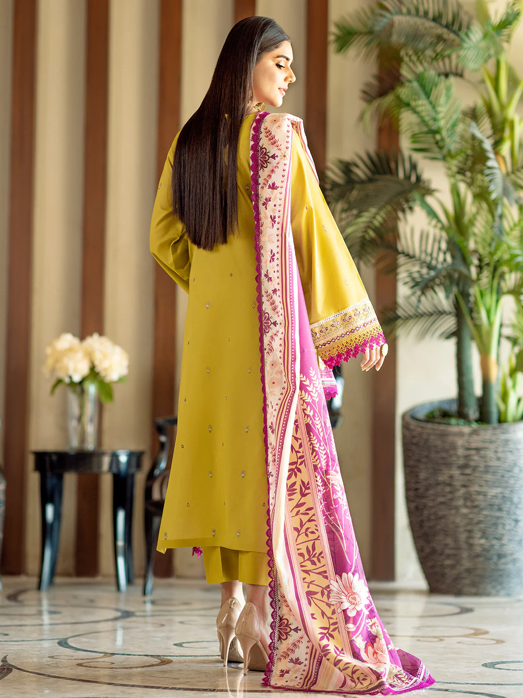 1814 - A | Three Piece Unstitch - Image 3