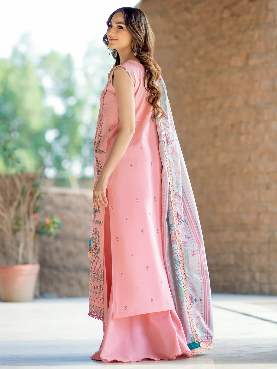 1814 - B | Three Piece Unstitch - Image 3