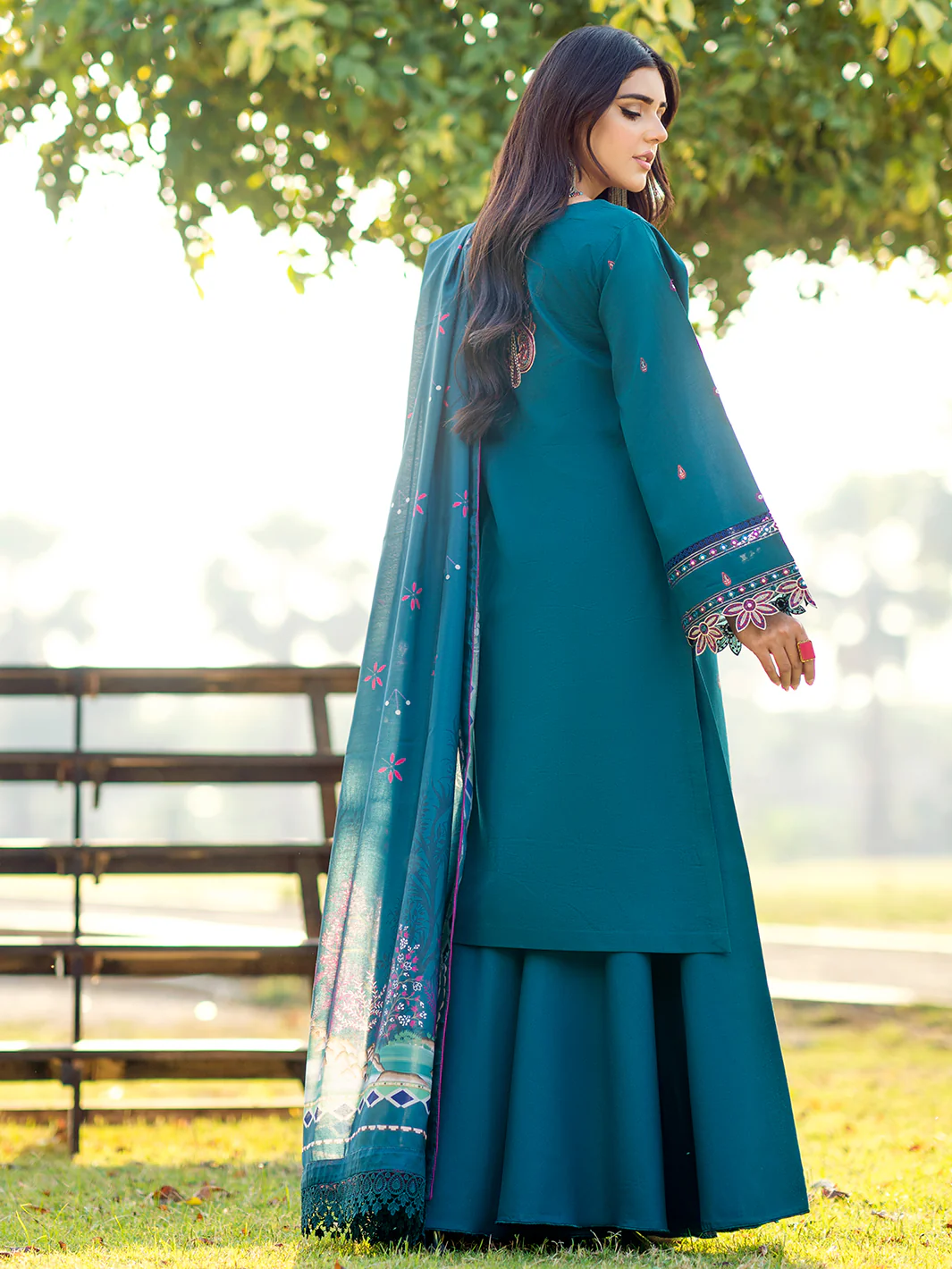 1816 - A | Three Piece Unstitch - Image 3