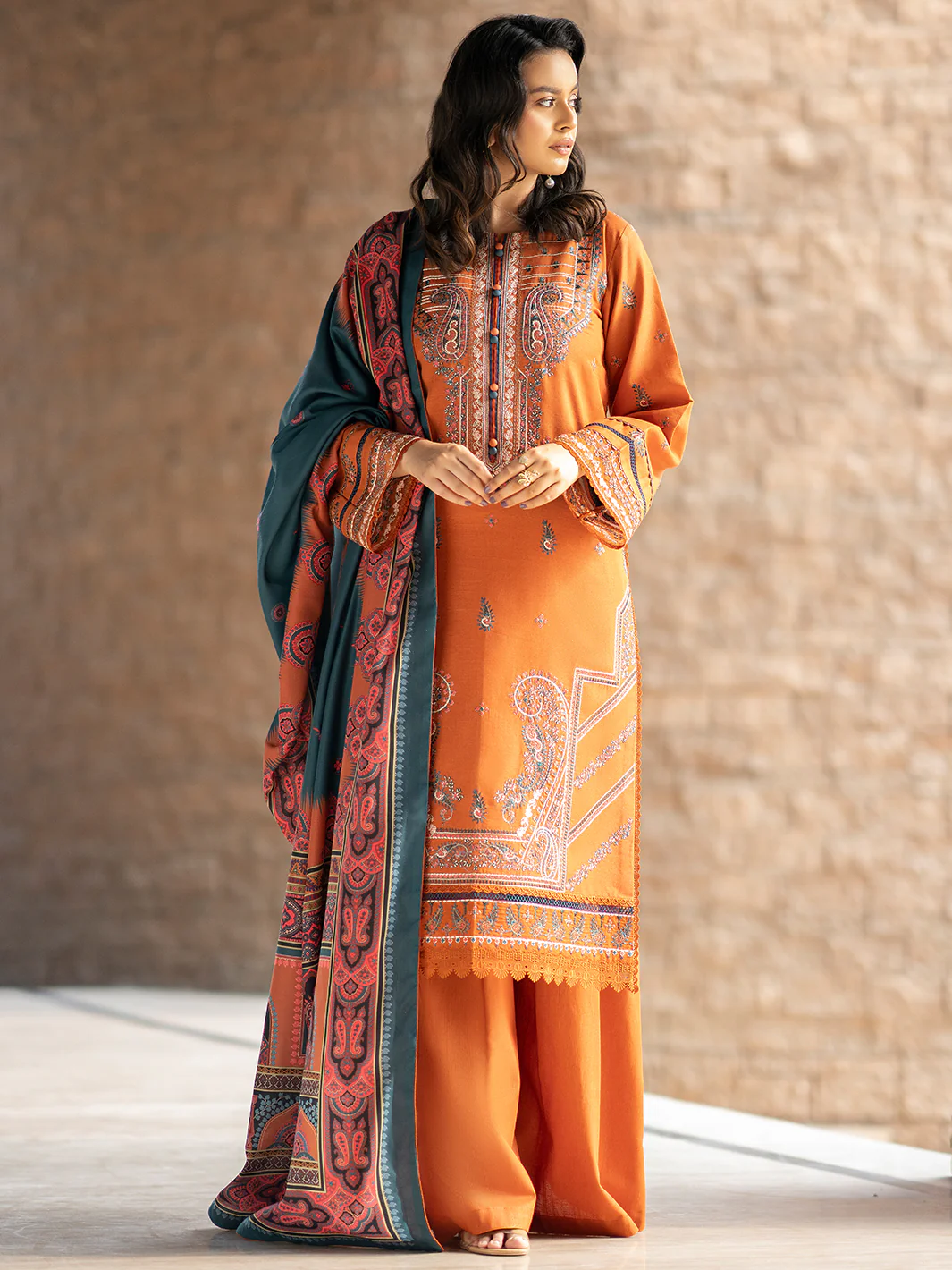 1913 - B | 3 PC Khaddar Unstitched - Image 6