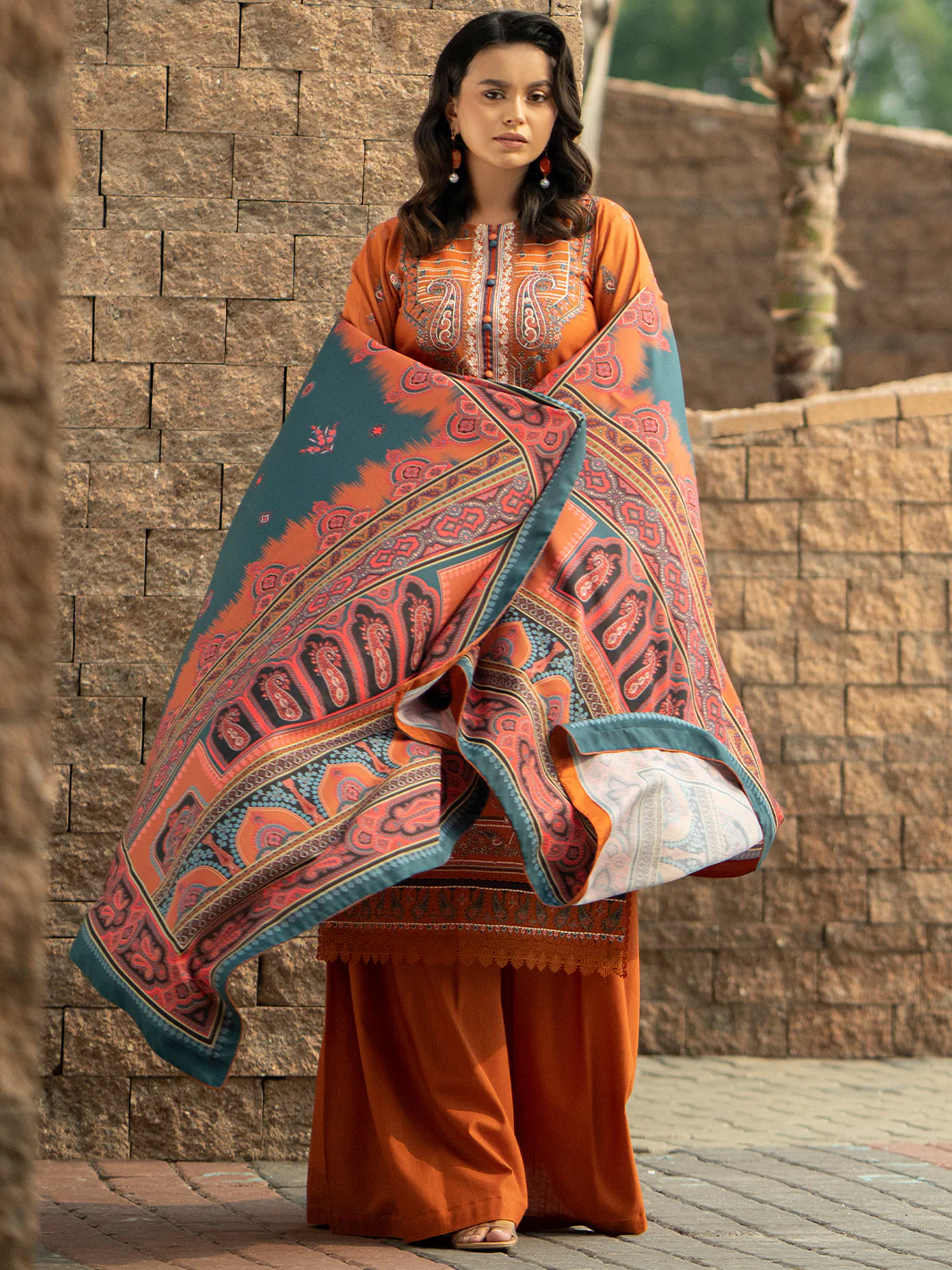 1913 - B | 3 PC Khaddar Unstitched - Image 9