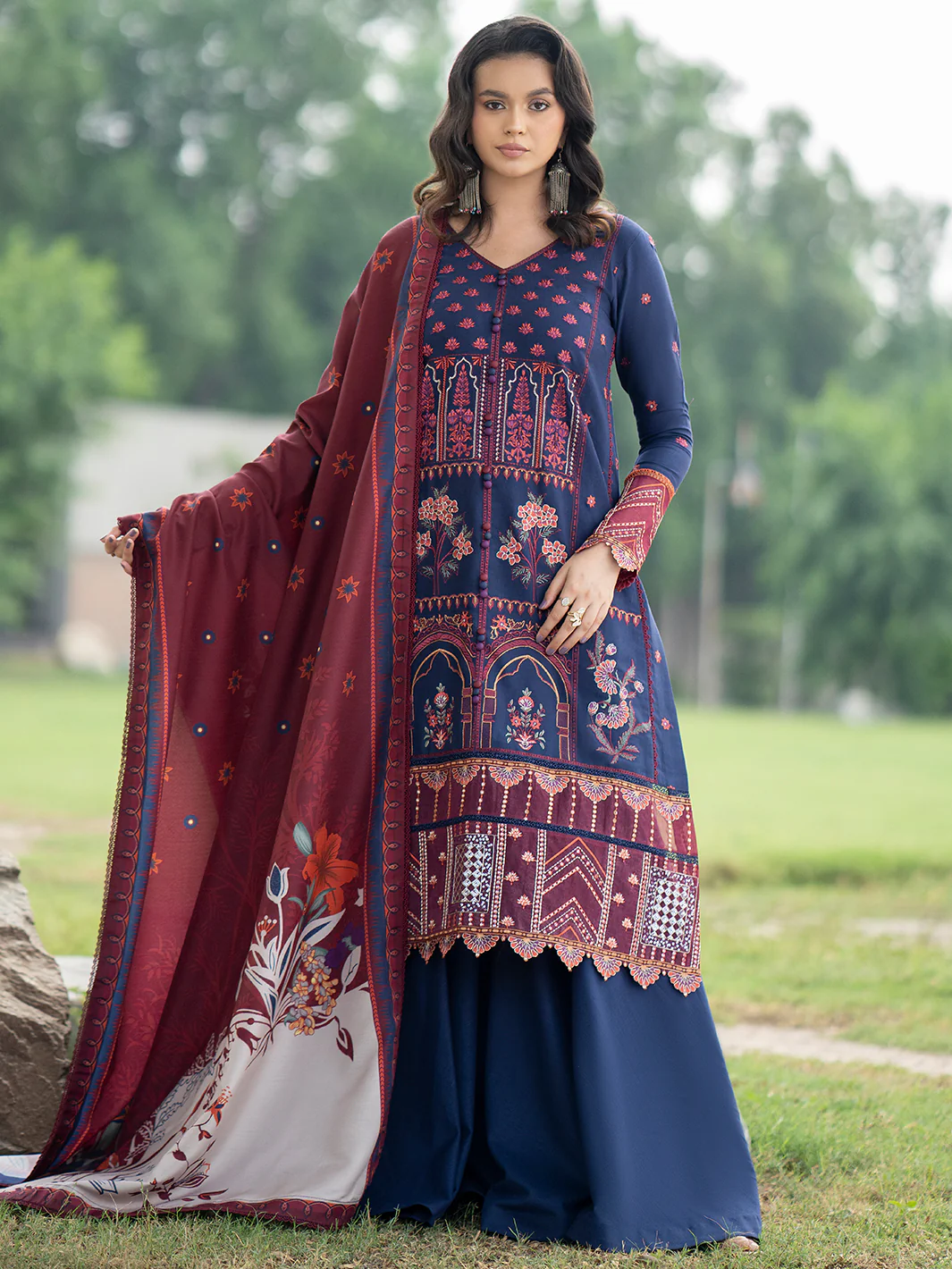 1915 - A | 3 PC Khaddar Unstitched - Image 5