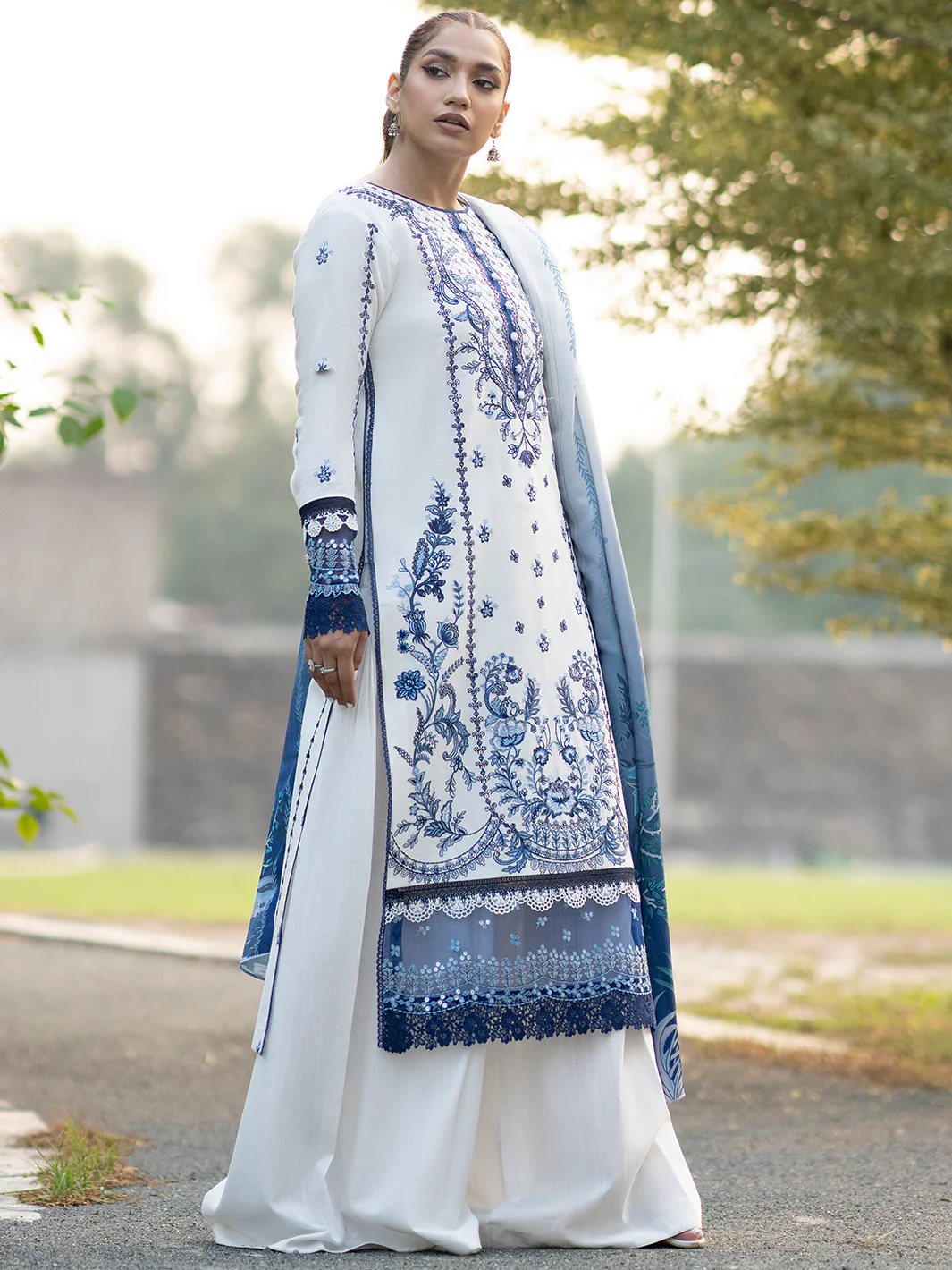 1916 - A | 3 PC Khaddar Unstitched - Image 4