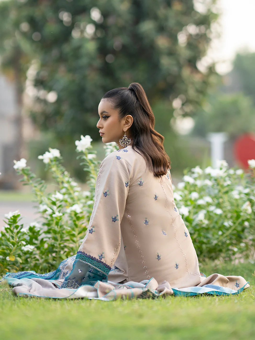 1916 - B | 3 PC Khaddar Unstitched - Image 6