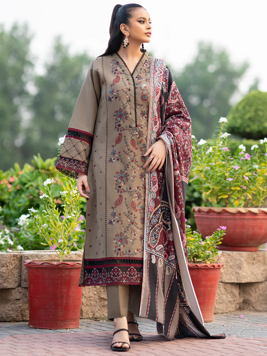 1917 - A | 3 PC Khaddar Unstitched - Image 5