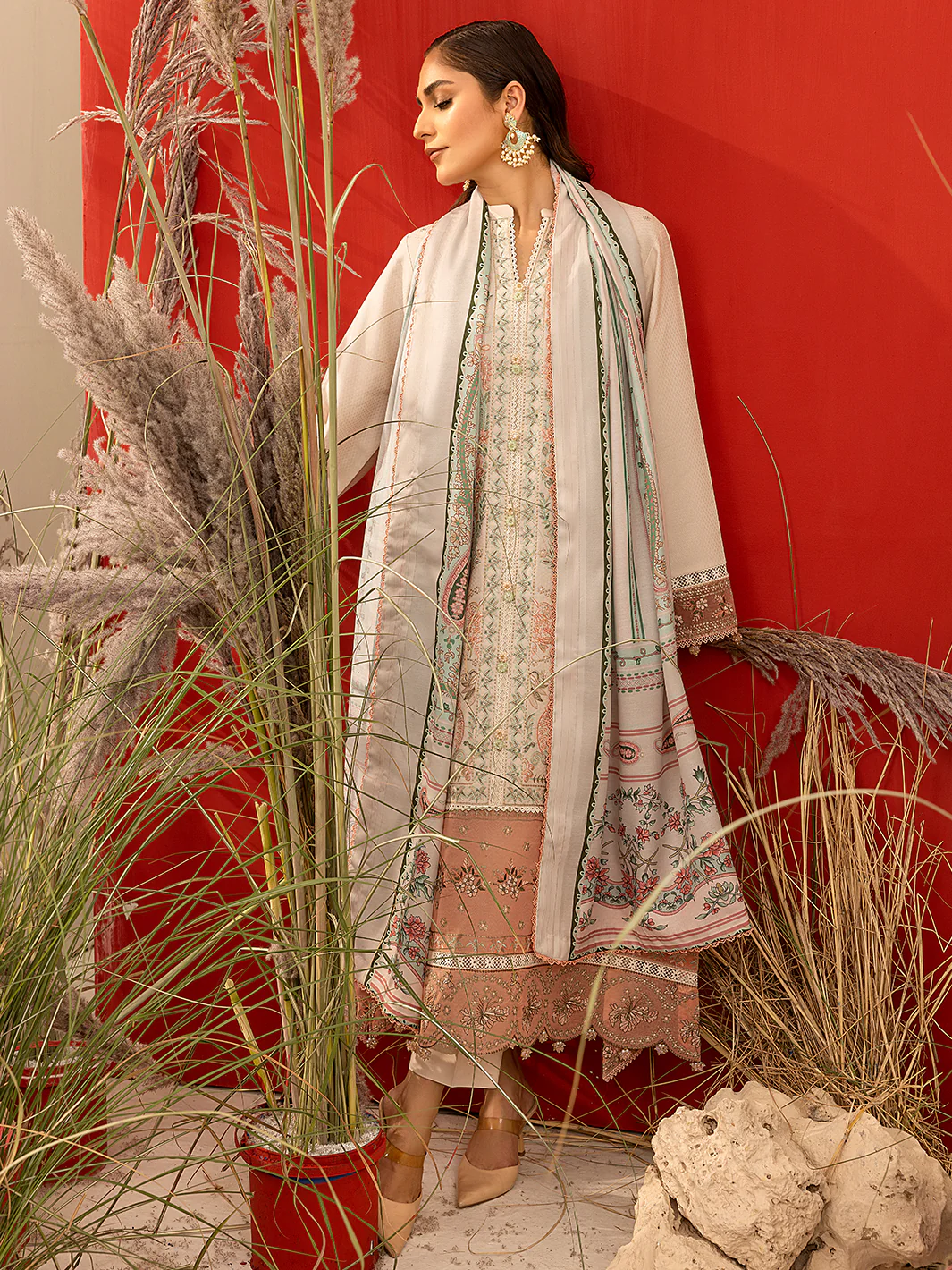 1934 - B | 3 Piece Unstitched - Image 4