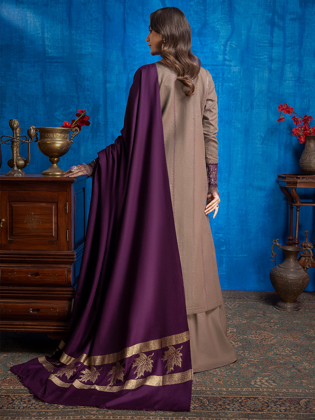 1943 - A | 3 PC Khaddar Unstitch - Image 3