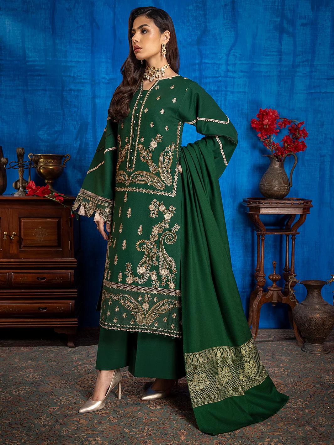 1944 - A | 3 PC Khaddar Unstitch - Image 4