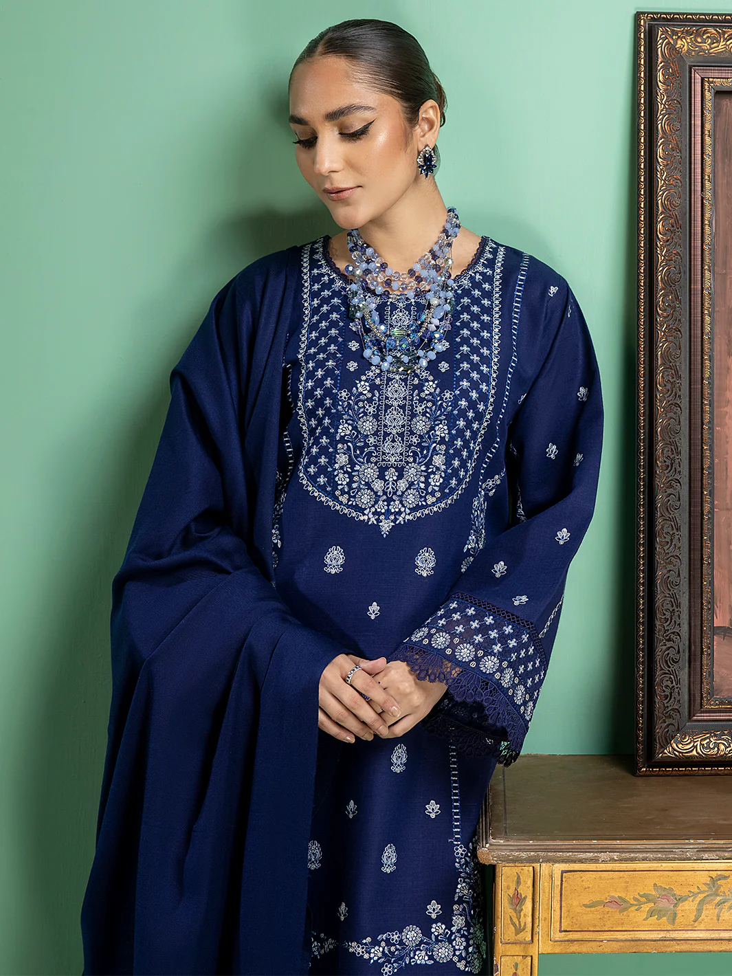 1945 - A | 3 PC Khaddar Unstitch - Image 2