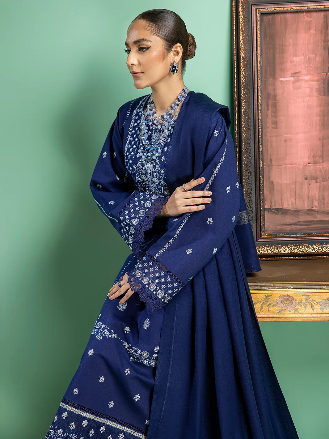 1945 - A | 3 PC Khaddar Unstitch - Image 5
