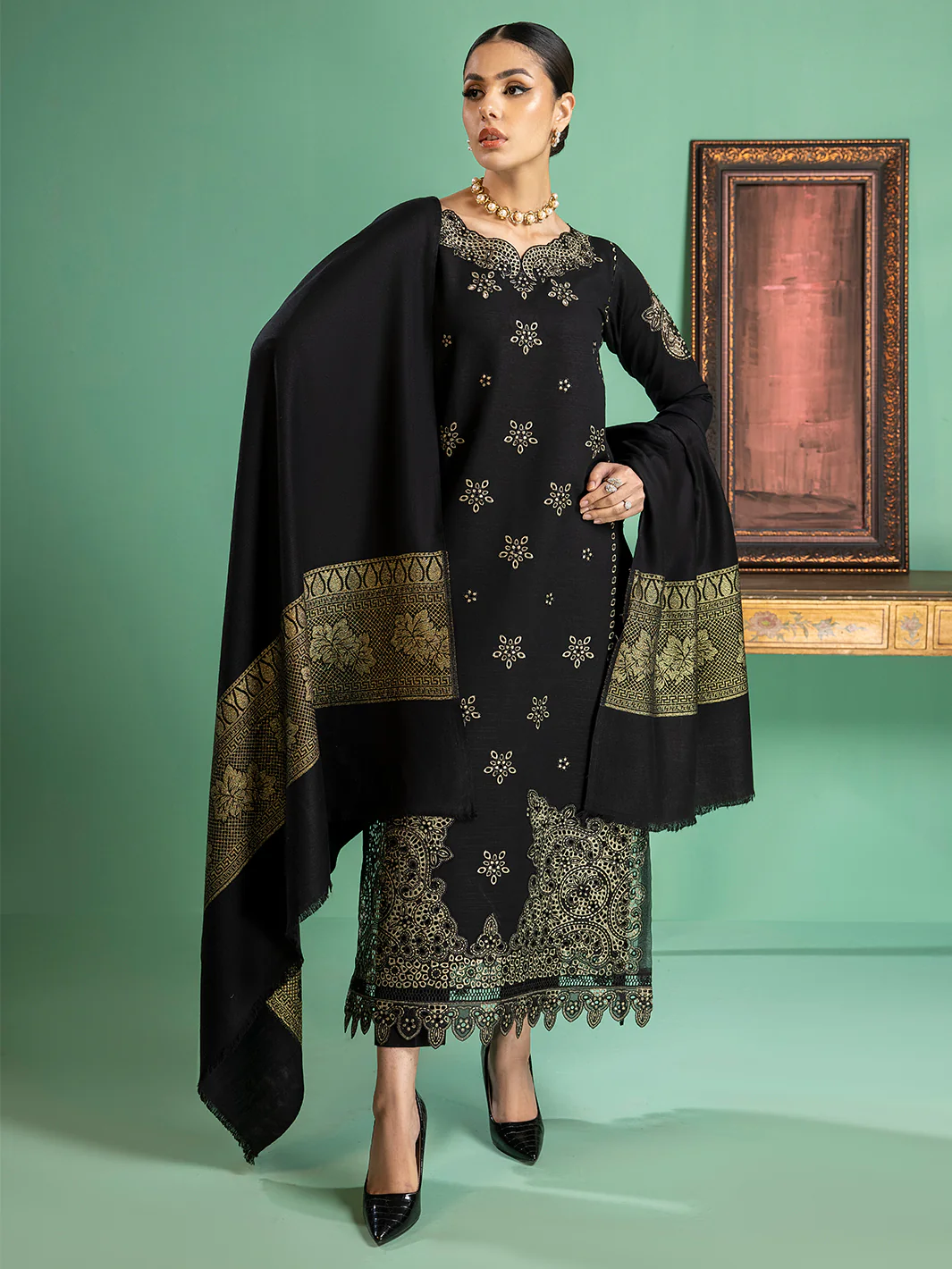 1951 - A | 3 PC Khaddar Unstitch - Image 4