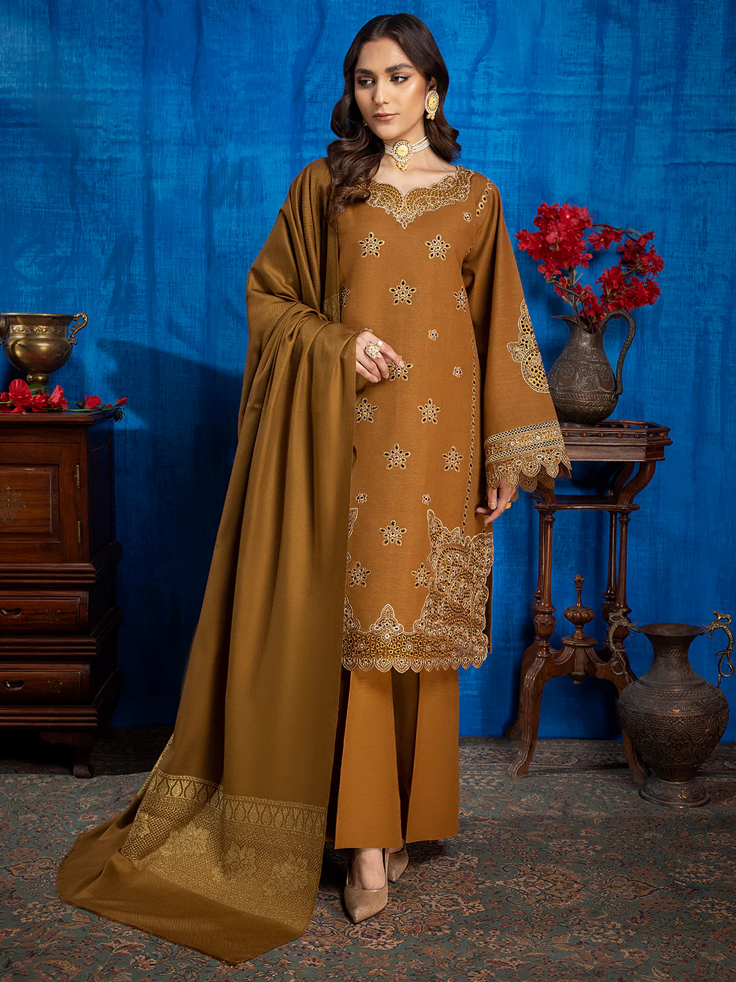 1951 - B | 3 PC Khaddar Unstitch - Image 4