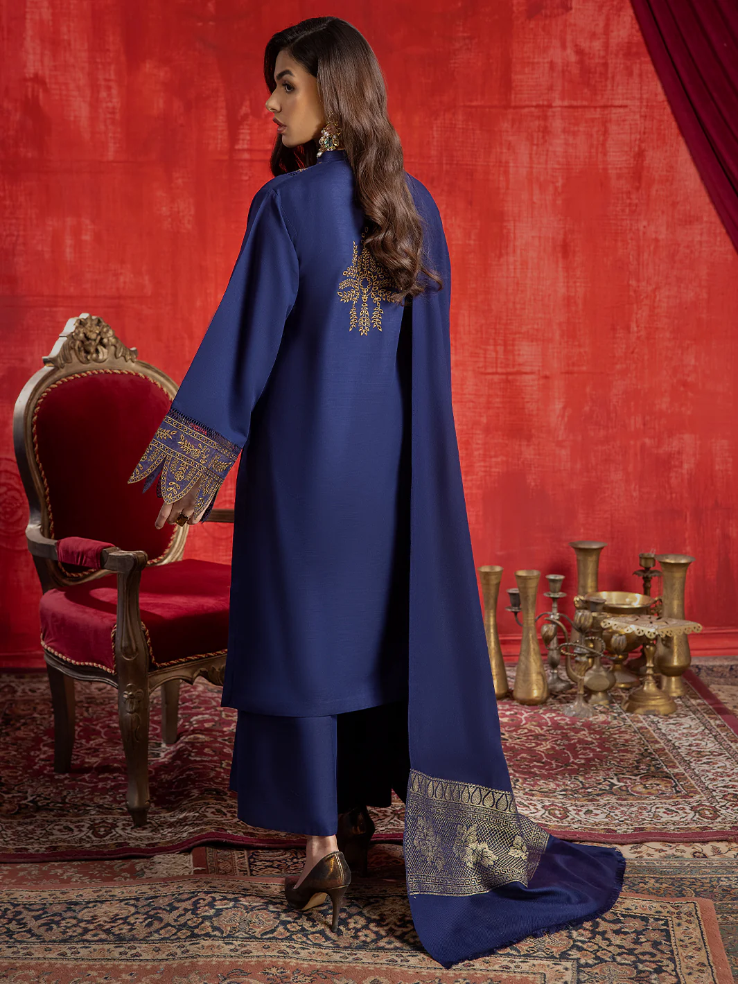1954 - B | 3 PC Khaddar Unstitch - Image 3