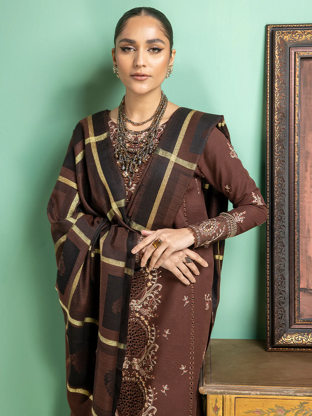 1956 - B | 3 PC Khaddar Unstitch - Image 2