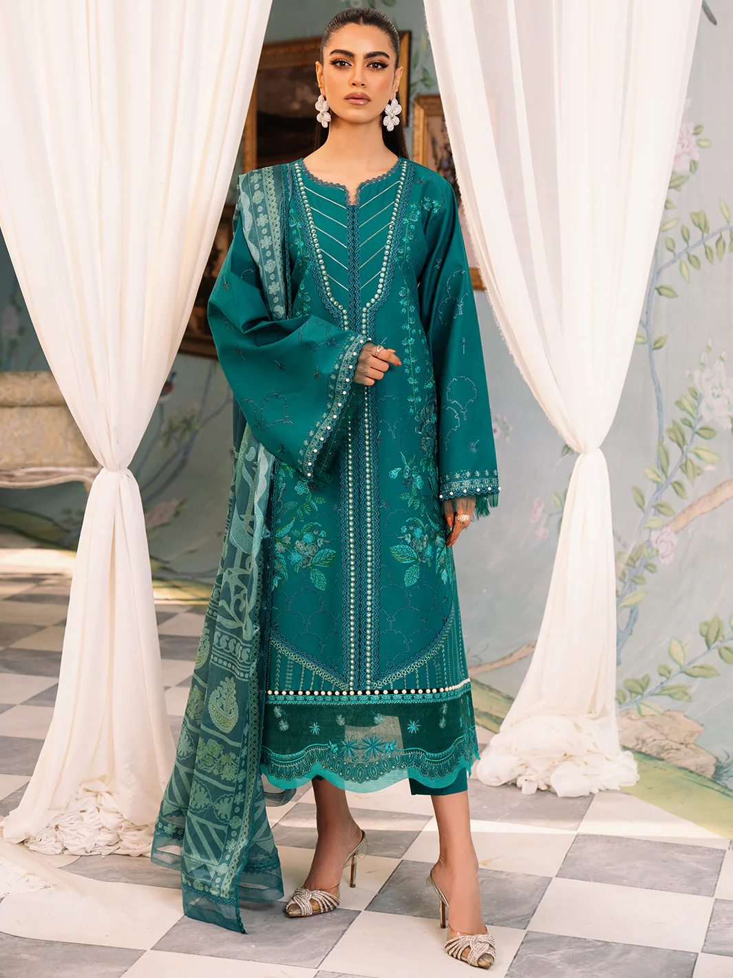 207 - A | 3 PC Lawn Unstitch - Image 4