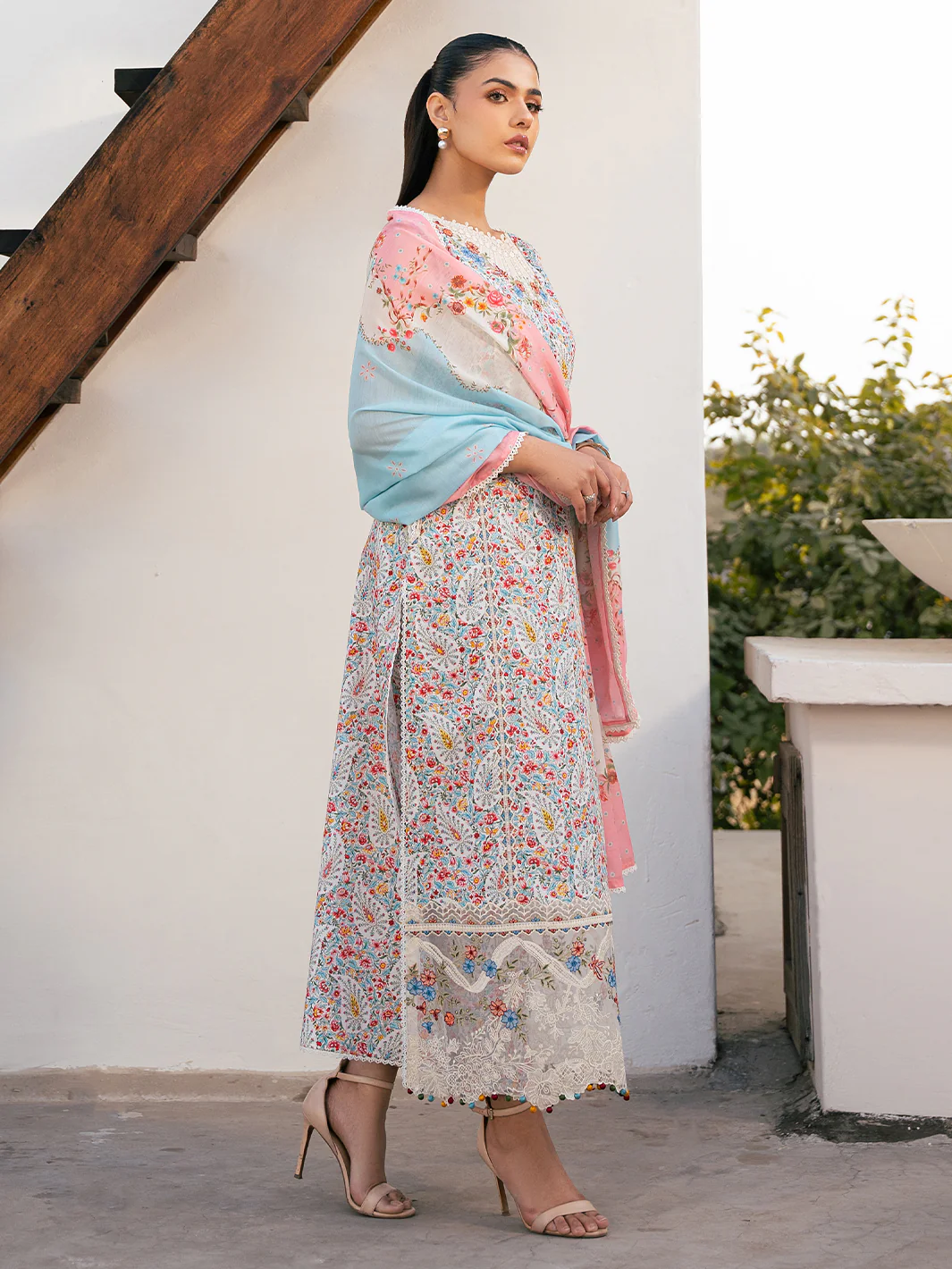 2072 - A | 3 PC Lawn - Image 3
