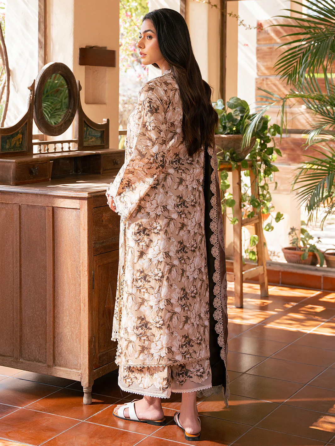 2075 - B | 3 PC Lawn - Image 3