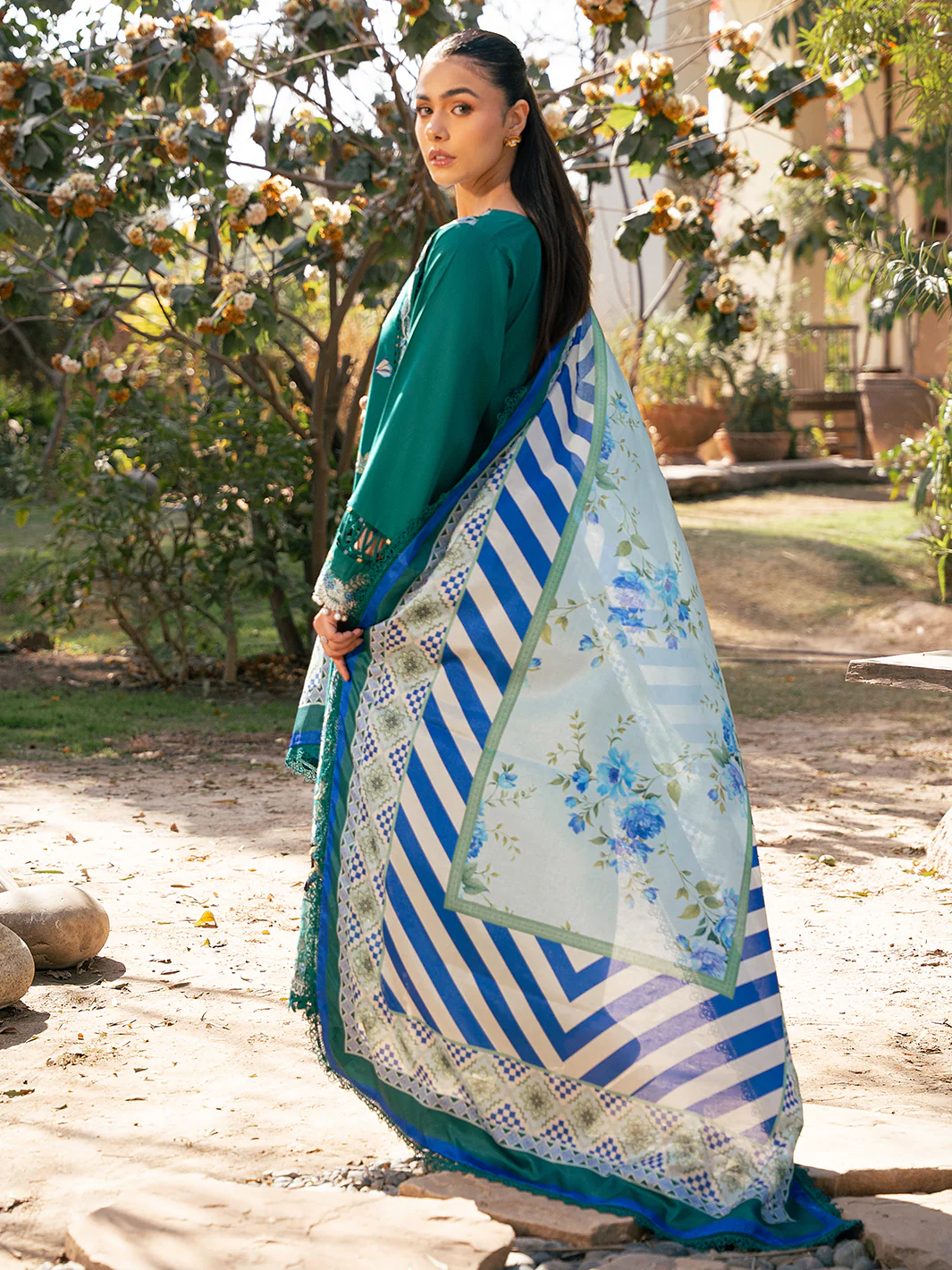 2077 - A | 3 PC Lawn - Image 3