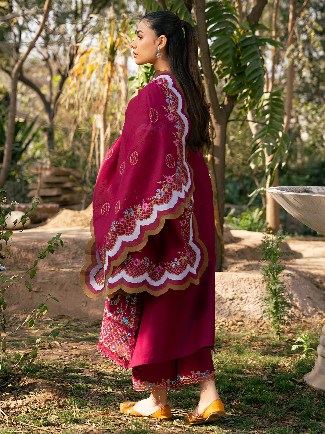 2078 - A | 3 PC Lawn - Image 3