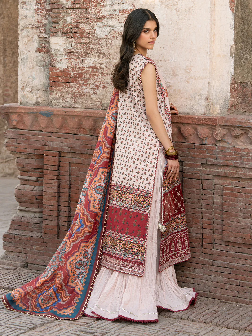2083 - A | 3 PC Lawn - Image 3