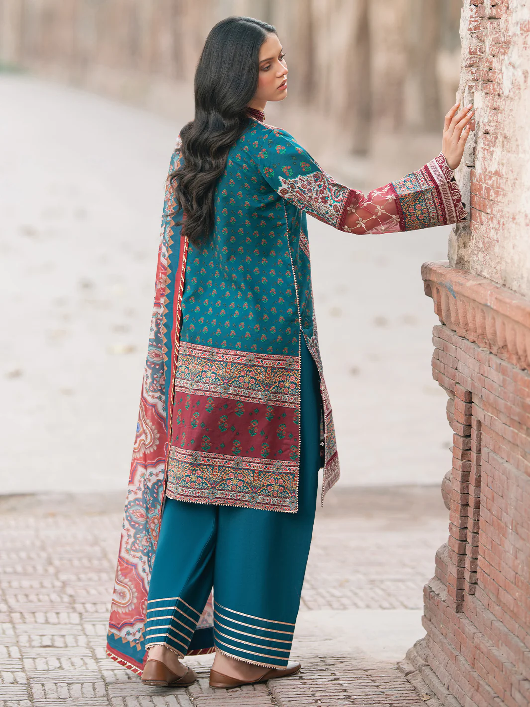 2083 - B | 3 PC Lawn - Image 3