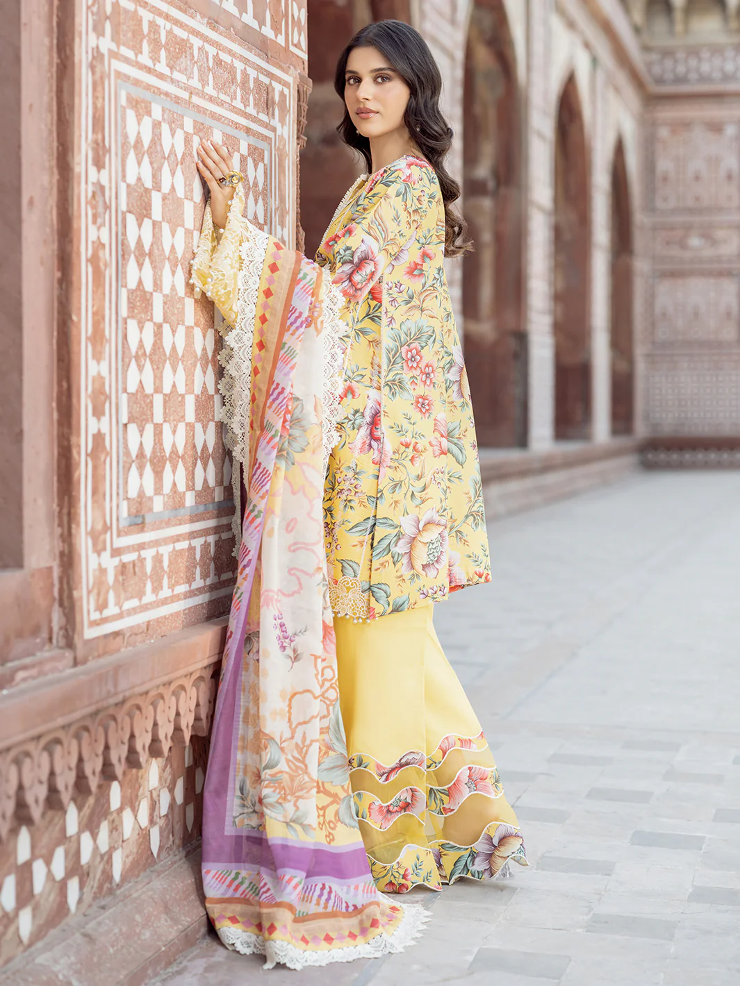 2085 - A | 3 PC Lawn - Image 3