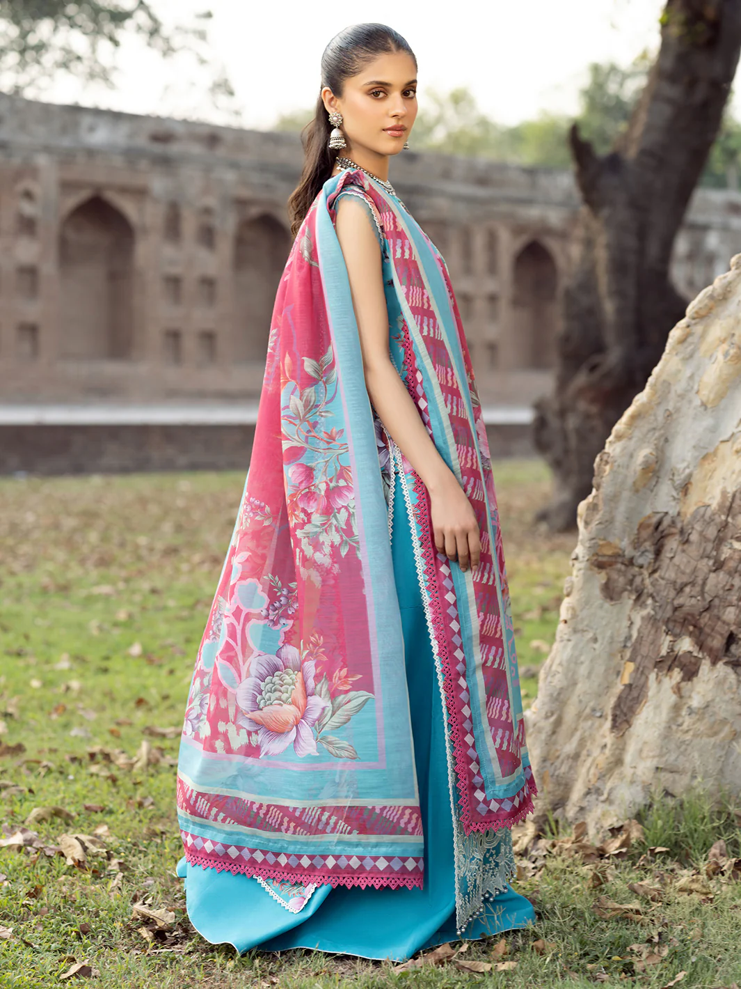 2085 - B | 3 PC Lawn - Image 4