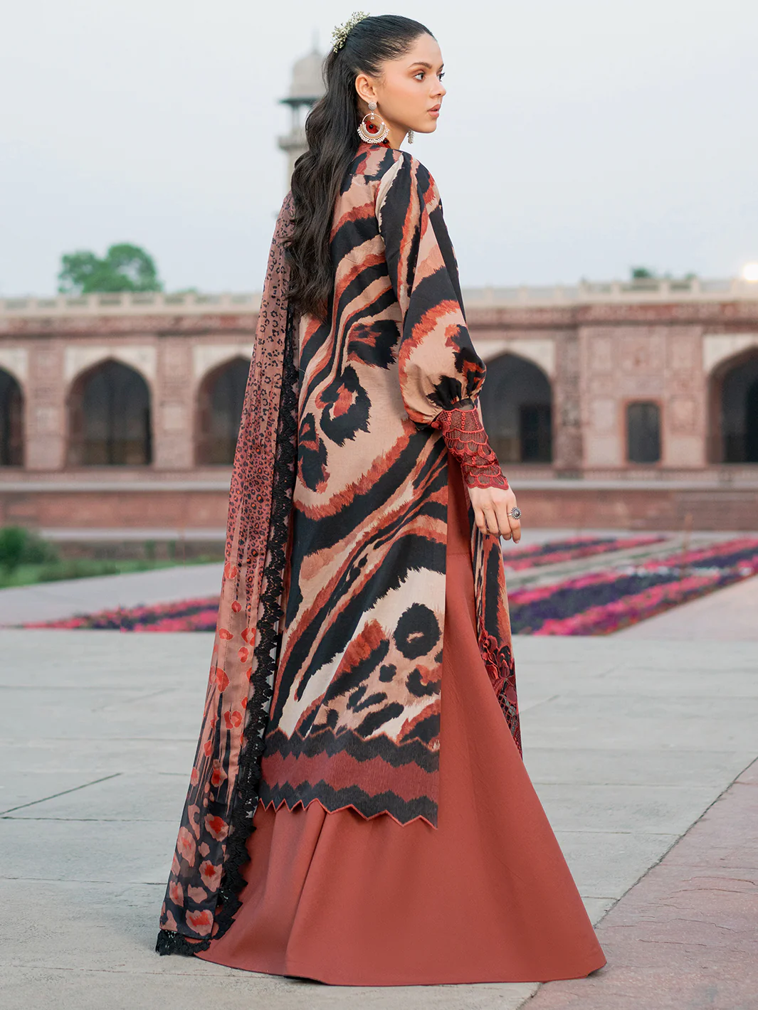 2086 - C | 3 PC Lawn - Image 3