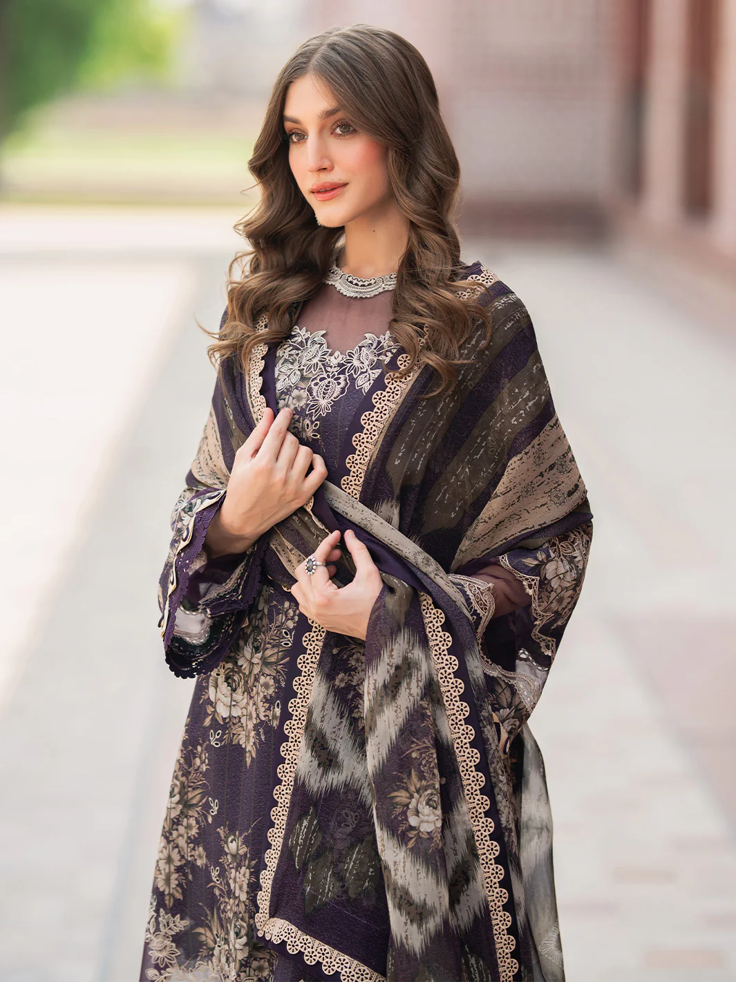 2087 - B | 3 PC Lawn - Image 2