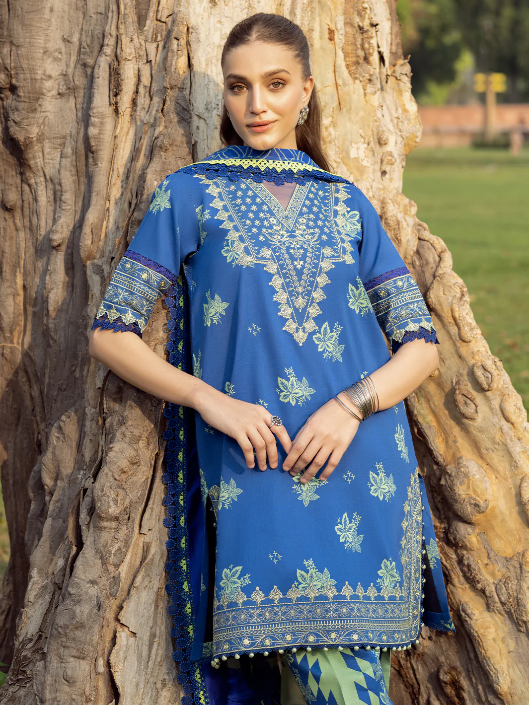 2088 - B | 3 PC Lawn - Image 2