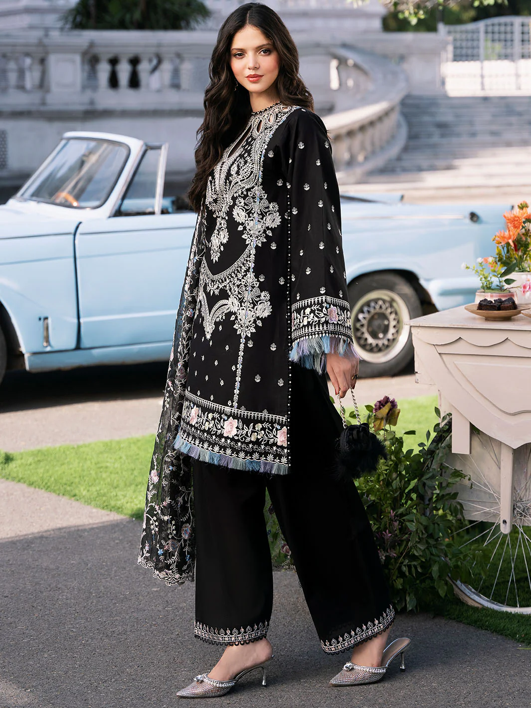 214 - A | 3 PC LUXURY LAWN - Image 3